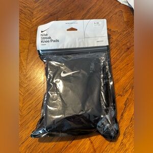 Nike Black Volleyball Knee Pads with White Swoosh XL-XXL